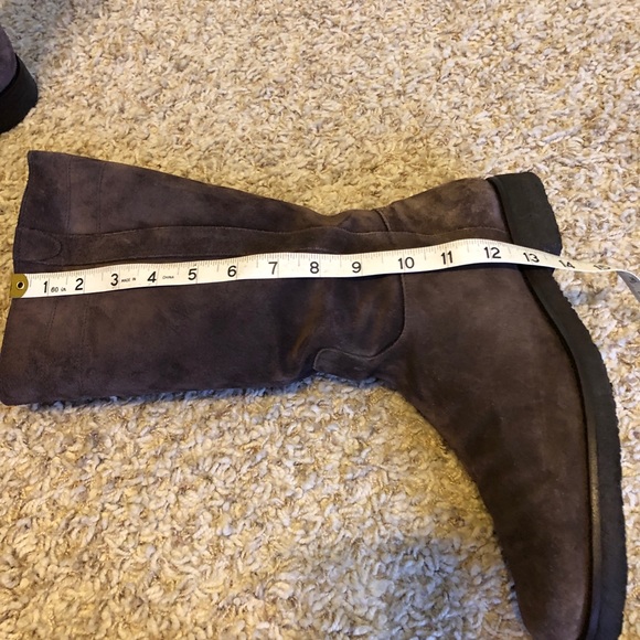 Brown Suede zip up boots - Picture 6 of 8